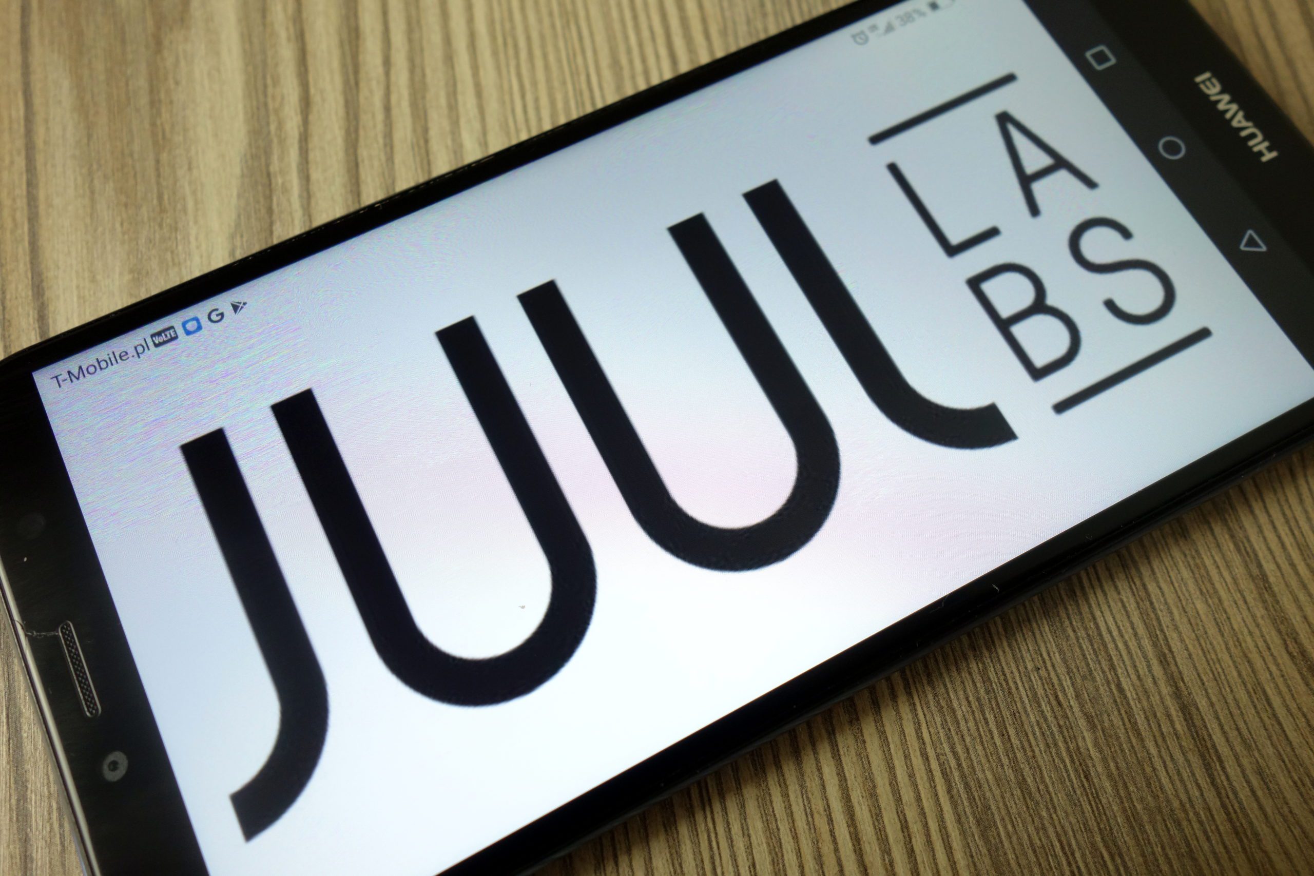 Juul Supports Tighter Youth Access Rules