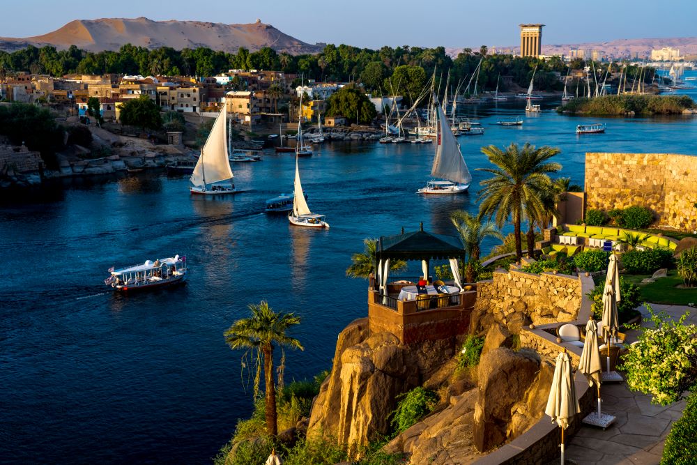 Egypt: Philip Morris Cleans Up Nile River