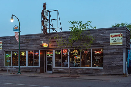 Cigar Lounge Sues City Over 15-Minute Smoking Limit