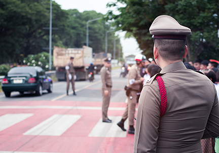 Thai Police Raid Illicit Vape Facility