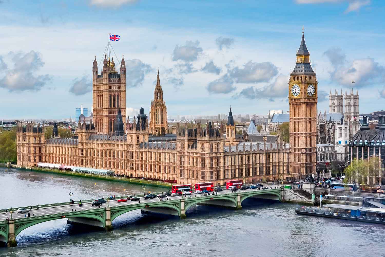 UK Disposable Vape Ban Begins in June