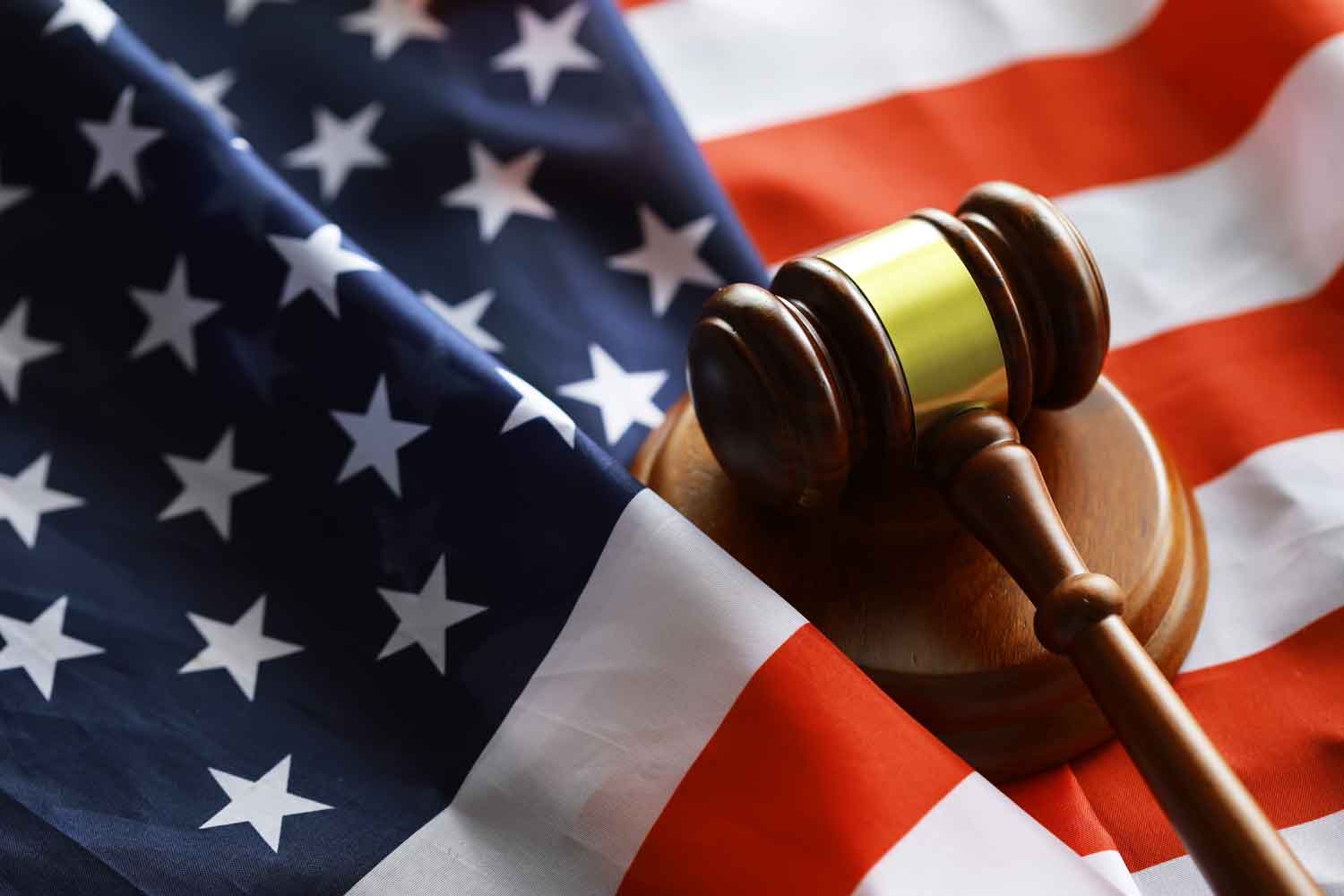 NJOY Sues Disposable Vapes Manufacturers