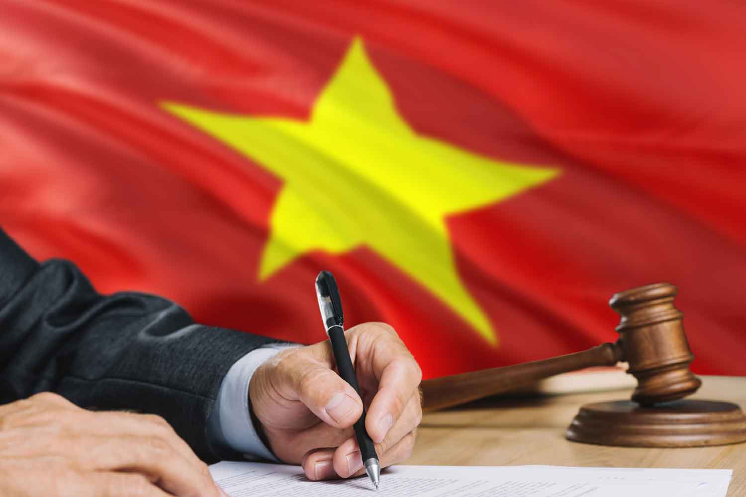 Vietnam to Ban Vapes Next Year